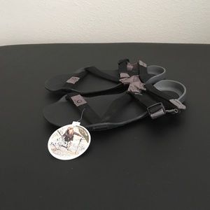 Xero Z-Trek Barefoot Sandals. Brand New Size 9